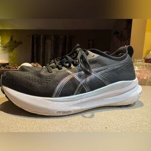 GEL-KAYANO 32 Asics Black and White womens running shoes